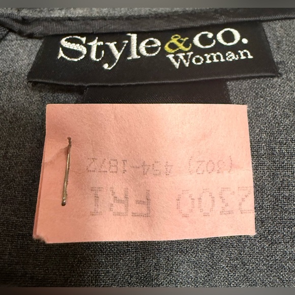 Style & Co Woman Plus Size 24W Pencil Skirt - Faux Leather Trim - Dry Cleaned - Picture 8 of 8